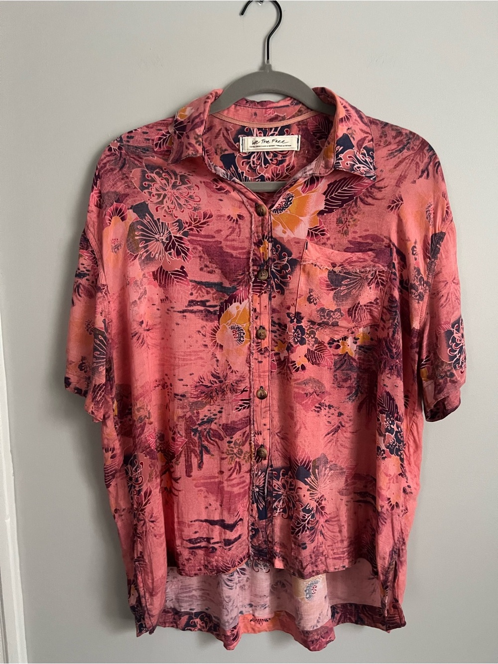 Free People We The Free Good Vibes Coral Pink Floral button down shirt XS